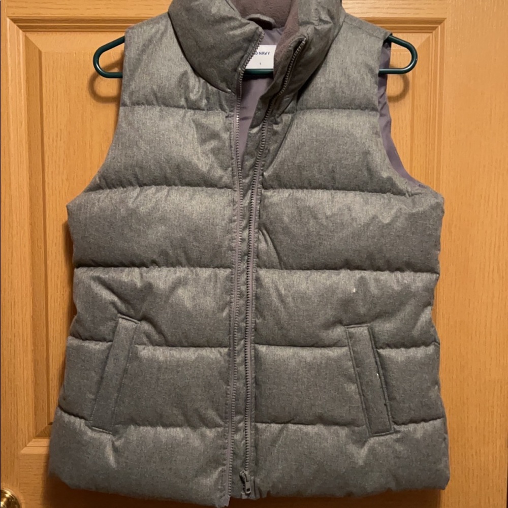 Old Navy Grey Puffer Vest